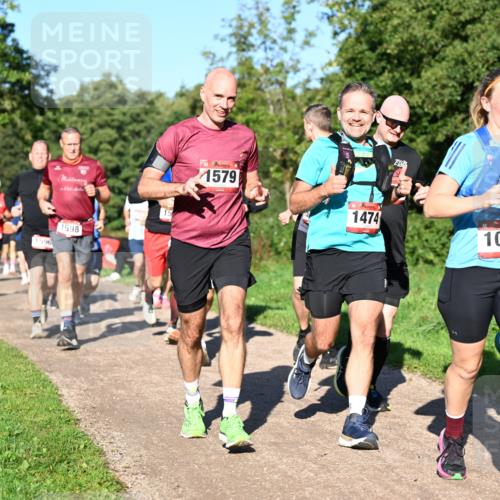 27.09.2026 - 35. Volkslauf durch das schöne Alstertal Dr. Thomas Lammeyer http://msf.ph/oto/10561776 27.09.2026 10:05:47 Laufen 1596, 1598, 1579, 1474, 1022 meine-sportfotos.de