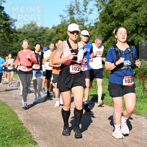 27.09.2026 - 35. Volkslauf durch das schöne Alstertal Dr. Thomas Lammeyer http://msf.ph/oto/10561824 27.09.2026 10:05:54 Laufen 1147, 1025, 103547, 1566, 1039 meine-sportfotos.de