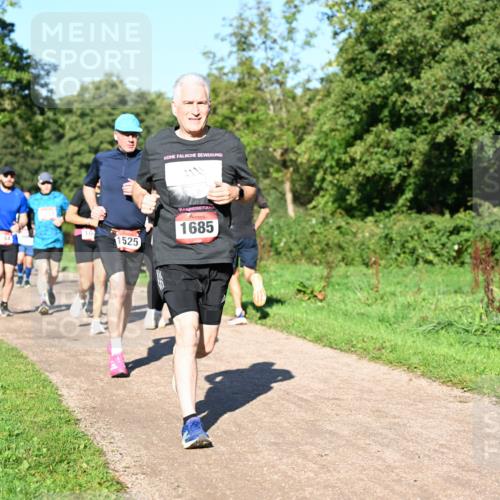 27.09.2026 - 35. Volkslauf durch das schöne Alstertal Dr. Thomas Lammeyer http://msf.ph/oto/10561885 27.09.2026 10:06:04 Laufen 1525, 1685 meine-sportfotos.de