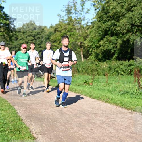 27.09.2026 - 35. Volkslauf durch das schöne Alstertal Dr. Thomas Lammeyer http://msf.ph/oto/10561916 27.09.2026 10:06:09 Laufen 1673, 1627, 1595, 1604 meine-sportfotos.de