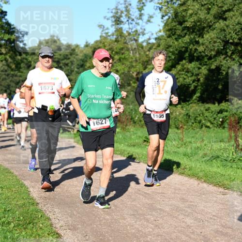 27.09.2026 - 35. Volkslauf durch das schöne Alstertal Dr. Thomas Lammeyer http://msf.ph/oto/10561930 27.09.2026 10:06:12 Laufen 104, 1673, 148, 1627, 1595 meine-sportfotos.de