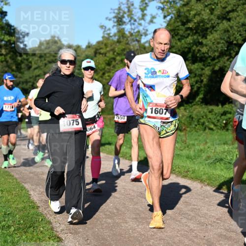 27.09.2026 - 35. Volkslauf durch das schöne Alstertal Dr. Thomas Lammeyer http://msf.ph/oto/10561989 27.09.2026 10:06:22 Laufen 1714, 499, 1075, 064, 7650, 1607 meine-sportfotos.de