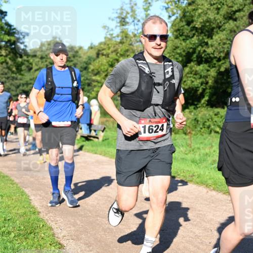 27.09.2026 - 35. Volkslauf durch das schöne Alstertal Dr. Thomas Lammeyer http://msf.ph/oto/10562122 27.09.2026 10:06:48 Laufen 1624, 33 meine-sportfotos.de
