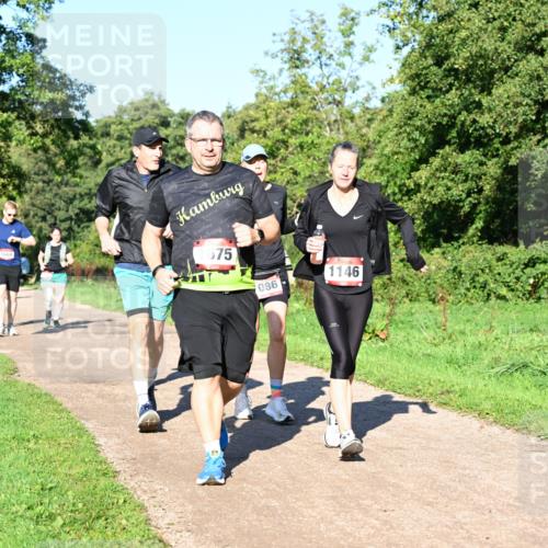 27.09.2026 - 35. Volkslauf durch das schöne Alstertal Dr. Thomas Lammeyer http://msf.ph/oto/10562281 27.09.2026 10:07:27 Laufen 675, 086, 1146 meine-sportfotos.de