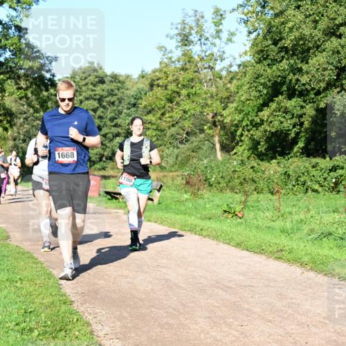 27.09.2026 - 35. Volkslauf durch das schöne Alstertal Dr. Thomas Lammeyer http://msf.ph/oto/10562308 27.09.2026 10:07:33 Laufen 1668, 1100 meine-sportfotos.de