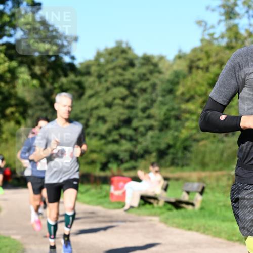 27.09.2026 - 35. Volkslauf durch das schöne Alstertal Dr. Thomas Lammeyer http://msf.ph/oto/10562542 27.09.2026 10:23:59 Laufen  meine-sportfotos.de