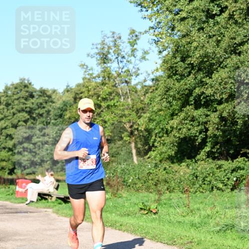 27.09.2026 - 35. Volkslauf durch das schöne Alstertal Dr. Thomas Lammeyer http://msf.ph/oto/10562577 27.09.2026 10:24:06 Laufen 2363 meine-sportfotos.de