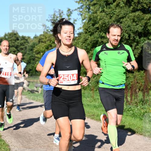 27.09.2026 - 35. Volkslauf durch das schöne Alstertal Dr. Thomas Lammeyer http://msf.ph/oto/10562651 27.09.2026 10:24:22 Laufen 2235, 2119, 2504 meine-sportfotos.de