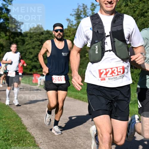 27.09.2026 - 35. Volkslauf durch das schöne Alstertal Dr. Thomas Lammeyer http://msf.ph/oto/10562671 27.09.2026 10:24:25 Laufen 2019, 2235 meine-sportfotos.de