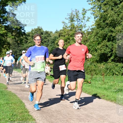 27.09.2026 - 35. Volkslauf durch das schöne Alstertal Dr. Thomas Lammeyer http://msf.ph/oto/10562682 27.09.2026 10:24:29 Laufen 2456, 2967 meine-sportfotos.de