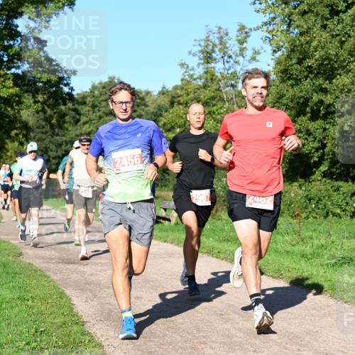 27.09.2026 - 35. Volkslauf durch das schöne Alstertal Dr. Thomas Lammeyer http://msf.ph/oto/10562684 27.09.2026 10:24:29 Laufen 2456, 2967, 2462 meine-sportfotos.de