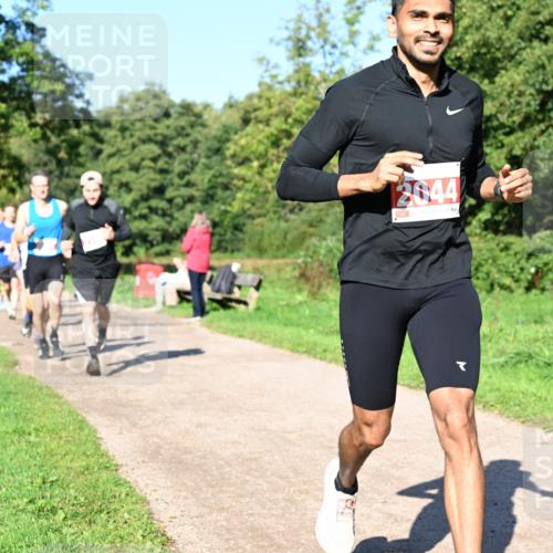 27.09.2026 - 35. Volkslauf durch das schöne Alstertal Dr. Thomas Lammeyer http://msf.ph/oto/10562710 27.09.2026 10:24:36 Laufen 2044 meine-sportfotos.de