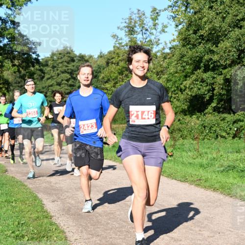 27.09.2026 - 35. Volkslauf durch das schöne Alstertal Dr. Thomas Lammeyer http://msf.ph/oto/10562737 27.09.2026 10:24:41 Laufen 31, 2358, 2423, 2146 meine-sportfotos.de