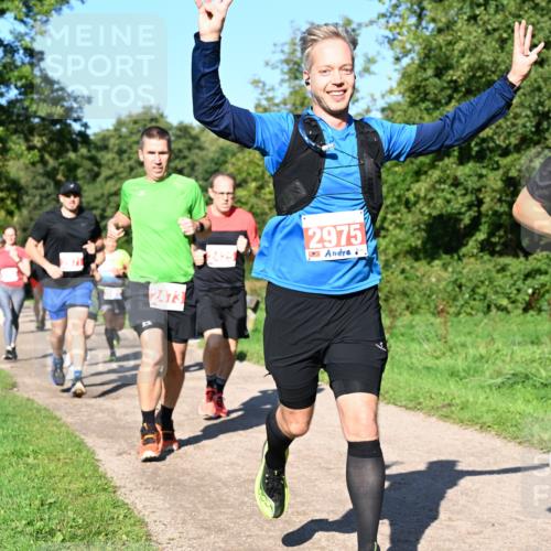 27.09.2026 - 35. Volkslauf durch das schöne Alstertal Dr. Thomas Lammeyer http://msf.ph/oto/10562759 27.09.2026 10:24:44 Laufen 2473, 2975, 2433 meine-sportfotos.de