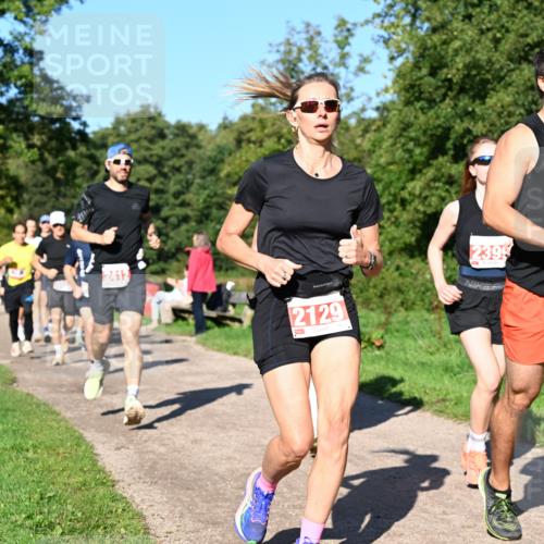 27.09.2026 - 35. Volkslauf durch das schöne Alstertal Dr. Thomas Lammeyer http://msf.ph/oto/10562798 27.09.2026 10:24:51 Laufen 2412, 2129, 2399 meine-sportfotos.de
