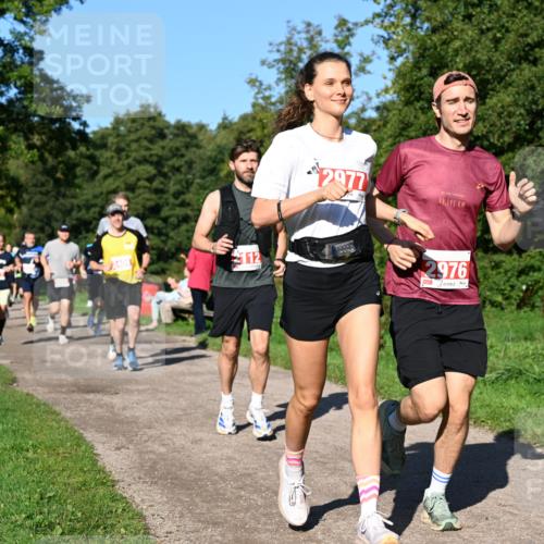 27.09.2026 - 35. Volkslauf durch das schöne Alstertal Dr. Thomas Lammeyer http://msf.ph/oto/10562825 27.09.2026 10:24:56 Laufen 2408, 2112, 2977, 42, 195, 2, 2976 meine-sportfotos.de