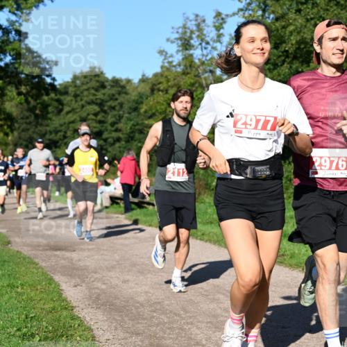 27.09.2026 - 35. Volkslauf durch das schöne Alstertal Dr. Thomas Lammeyer http://msf.ph/oto/10562827 27.09.2026 10:24:57 Laufen 2400, 2112, 29772, 42, 195, 2976 meine-sportfotos.de