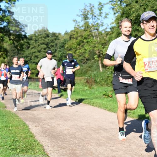 27.09.2026 - 35. Volkslauf durch das schöne Alstertal Dr. Thomas Lammeyer http://msf.ph/oto/10562834 27.09.2026 10:24:59 Laufen 2551, 2408 meine-sportfotos.de