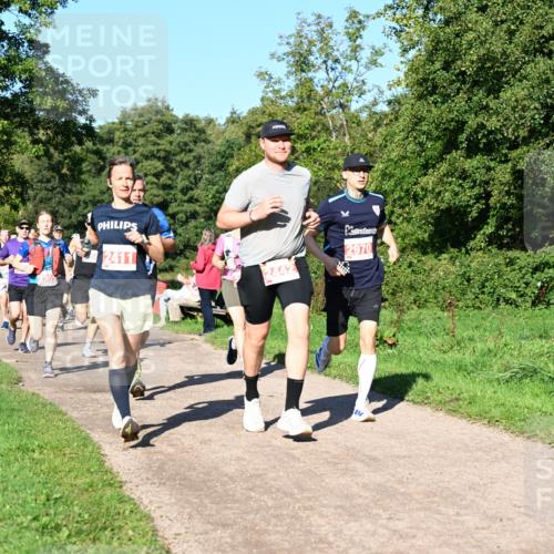 27.09.2026 - 35. Volkslauf durch das schöne Alstertal Dr. Thomas Lammeyer http://msf.ph/oto/10562841 27.09.2026 10:25:01 Laufen 2411, 2970, 2442 meine-sportfotos.de