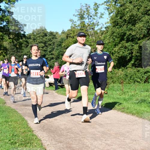 27.09.2026 - 35. Volkslauf durch das schöne Alstertal Dr. Thomas Lammeyer http://msf.ph/oto/10562842 27.09.2026 10:25:01 Laufen 2411, 2442, 2970 meine-sportfotos.de