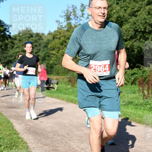 27.09.2026 - 35. Volkslauf durch das schöne Alstertal Dr. Thomas Lammeyer http://msf.ph/oto/10562888 27.09.2026 10:25:12 Laufen 2964 meine-sportfotos.de
