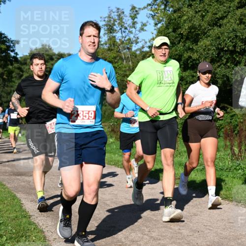 27.09.2026 - 35. Volkslauf durch das schöne Alstertal Dr. Thomas Lammeyer http://msf.ph/oto/10562915 27.09.2026 10:25:19 Laufen 2359, 340 meine-sportfotos.de