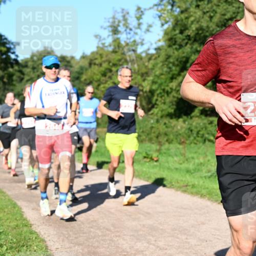 27.09.2026 - 35. Volkslauf durch das schöne Alstertal Dr. Thomas Lammeyer http://msf.ph/oto/10562938 27.09.2026 10:25:24 Laufen 2368 meine-sportfotos.de