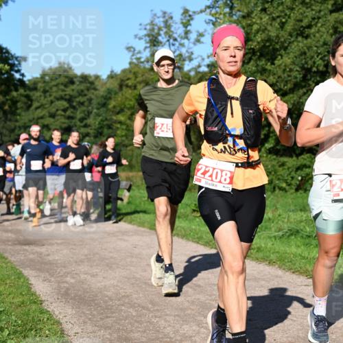27.09.2026 - 35. Volkslauf durch das schöne Alstertal Dr. Thomas Lammeyer http://msf.ph/oto/10563014 27.09.2026 10:25:38 Laufen 245, 2208, 2492 meine-sportfotos.de