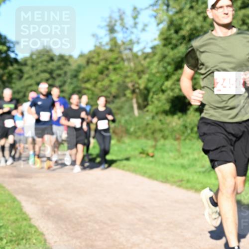 27.09.2026 - 35. Volkslauf durch das schöne Alstertal Dr. Thomas Lammeyer http://msf.ph/oto/10563020 27.09.2026 10:25:39 Laufen  meine-sportfotos.de