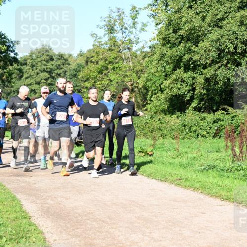 27.09.2026 - 35. Volkslauf durch das schöne Alstertal Dr. Thomas Lammeyer http://msf.ph/oto/10563024 27.09.2026 10:25:40 Laufen 2010, 2299, 300 meine-sportfotos.de