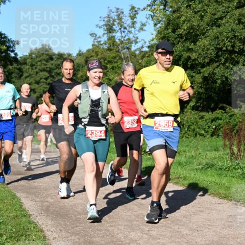 27.09.2026 - 35. Volkslauf durch das schöne Alstertal Dr. Thomas Lammeyer http://msf.ph/oto/10563078 27.09.2026 10:25:49 Laufen 2394, 2352, 2959, 12332 meine-sportfotos.de
