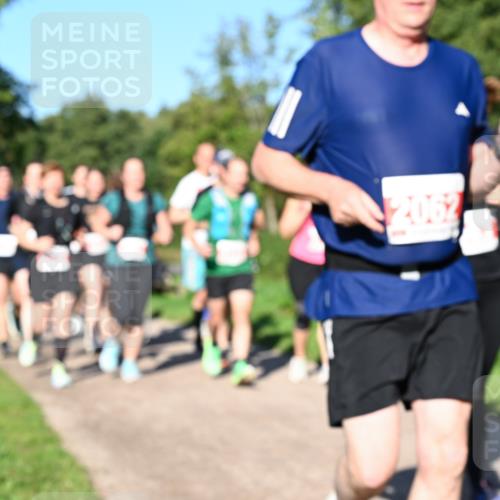 27.09.2026 - 35. Volkslauf durch das schöne Alstertal Dr. Thomas Lammeyer http://msf.ph/oto/10563220 27.09.2026 10:26:15 Laufen 2062 meine-sportfotos.de