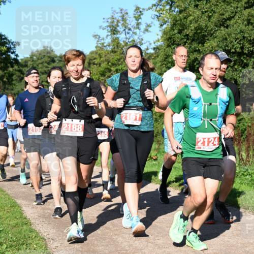 27.09.2026 - 35. Volkslauf durch das schöne Alstertal Dr. Thomas Lammeyer http://msf.ph/oto/10563231 27.09.2026 10:26:17 Laufen 215, 2188, 285, 2161, 2124, 2125 meine-sportfotos.de