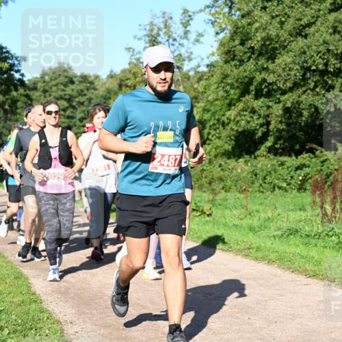 27.09.2026 - 35. Volkslauf durch das schöne Alstertal Dr. Thomas Lammeyer http://msf.ph/oto/10563267 27.09.2026 10:26:23 Laufen 2029, 2361, 2025, 2487 meine-sportfotos.de