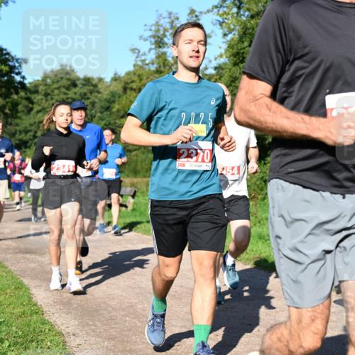 27.09.2026 - 35. Volkslauf durch das schöne Alstertal Dr. Thomas Lammeyer http://msf.ph/oto/10563303 27.09.2026 10:26:30 Laufen 2125, 2370, 54, 2018 meine-sportfotos.de