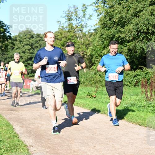 27.09.2026 - 35. Volkslauf durch das schöne Alstertal Dr. Thomas Lammeyer http://msf.ph/oto/10563320 27.09.2026 10:26:32 Laufen 2094, 2402, 2074 meine-sportfotos.de