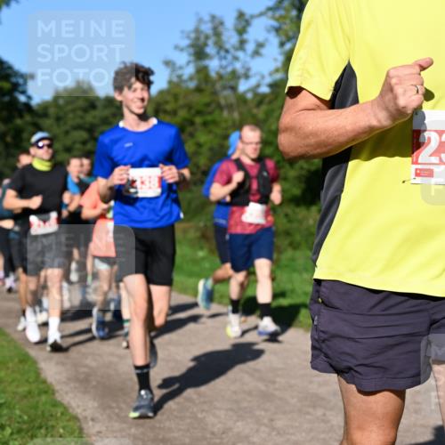 27.09.2026 - 35. Volkslauf durch das schöne Alstertal Dr. Thomas Lammeyer http://msf.ph/oto/10563346 27.09.2026 10:26:37 Laufen 2386 meine-sportfotos.de