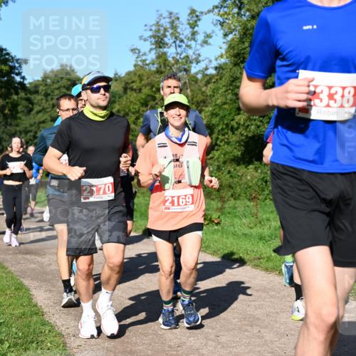 27.09.2026 - 35. Volkslauf durch das schöne Alstertal Dr. Thomas Lammeyer http://msf.ph/oto/10563353 27.09.2026 10:26:38 Laufen 2155, 2170, 2169, 338 meine-sportfotos.de