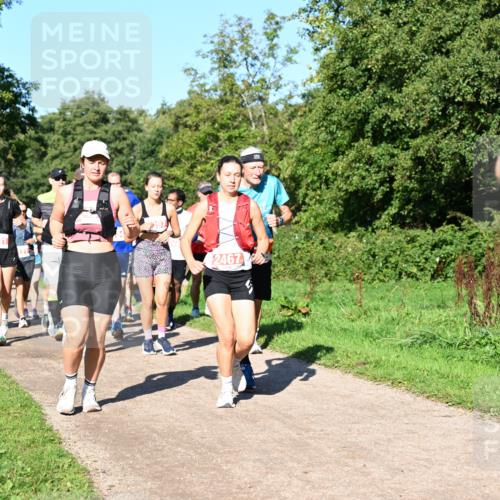 27.09.2026 - 35. Volkslauf durch das schöne Alstertal Dr. Thomas Lammeyer http://msf.ph/oto/10563495 27.09.2026 10:27:01 Laufen 2281, 24672 meine-sportfotos.de