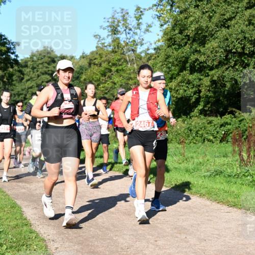 27.09.2026 - 35. Volkslauf durch das schöne Alstertal Dr. Thomas Lammeyer http://msf.ph/oto/10563499 27.09.2026 10:27:02 Laufen 2281, 2421, 2467, 238 meine-sportfotos.de