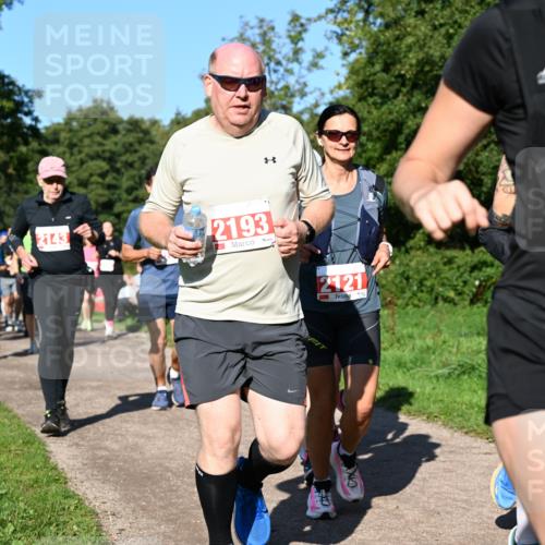 27.09.2026 - 35. Volkslauf durch das schöne Alstertal Dr. Thomas Lammeyer http://msf.ph/oto/10563525 27.09.2026 10:27:07 Laufen 2143, 2193, 2121, 2281 meine-sportfotos.de