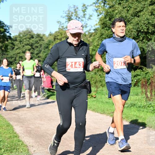 27.09.2026 - 35. Volkslauf durch das schöne Alstertal Dr. Thomas Lammeyer http://msf.ph/oto/10563538 27.09.2026 10:27:09 Laufen 2143, 1, 207 meine-sportfotos.de