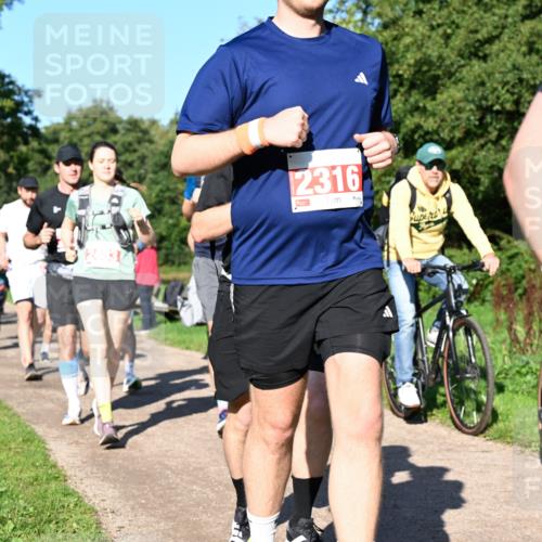 27.09.2026 - 35. Volkslauf durch das schöne Alstertal Dr. Thomas Lammeyer http://msf.ph/oto/10563589 27.09.2026 10:27:17 Laufen 2316 meine-sportfotos.de