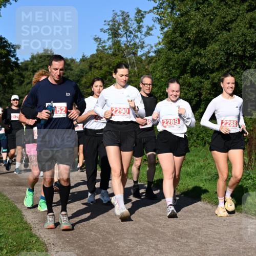 27.09.2026 - 35. Volkslauf durch das schöne Alstertal Dr. Thomas Lammeyer http://msf.ph/oto/10563809 27.09.2026 10:27:59 Laufen 1653, 2175, 152, 2290, 48, 2289, 2288 meine-sportfotos.de