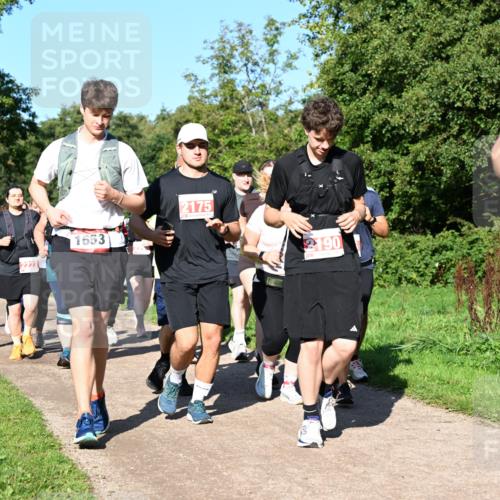 27.09.2026 - 35. Volkslauf durch das schöne Alstertal Dr. Thomas Lammeyer http://msf.ph/oto/10563831 27.09.2026 10:28:03 Laufen 2006, 2223, 1653, 2175, 2190 meine-sportfotos.de