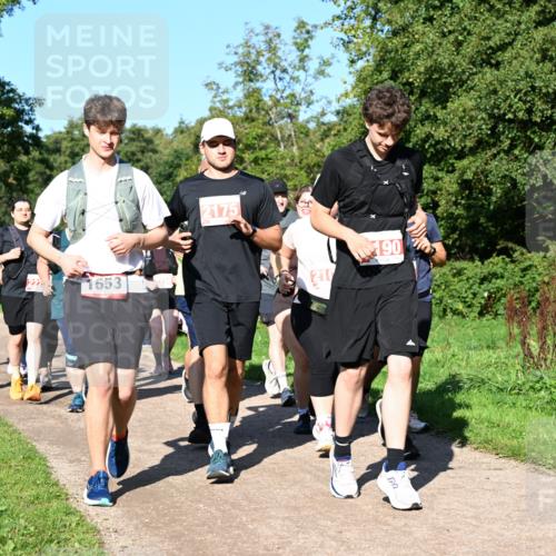 27.09.2026 - 35. Volkslauf durch das schöne Alstertal Dr. Thomas Lammeyer http://msf.ph/oto/10563832 27.09.2026 10:28:03 Laufen 2006, 222, 653, 2175, 210, 90 meine-sportfotos.de