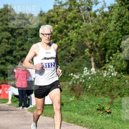 27.09.2026 - 35. Volkslauf durch das schöne Alstertal Dr. Thomas Lammeyer http://msf.ph/oto/10563896 27.09.2026 10:33:32 Laufen 3112 meine-sportfotos.de