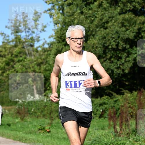 27.09.2026 - 35. Volkslauf durch das schöne Alstertal Dr. Thomas Lammeyer http://msf.ph/oto/10563903 27.09.2026 10:33:33 Laufen 3112 meine-sportfotos.de