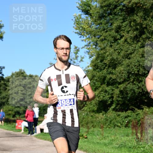 27.09.2026 - 35. Volkslauf durch das schöne Alstertal Dr. Thomas Lammeyer http://msf.ph/oto/10563944 27.09.2026 10:33:45 Laufen 3984 meine-sportfotos.de