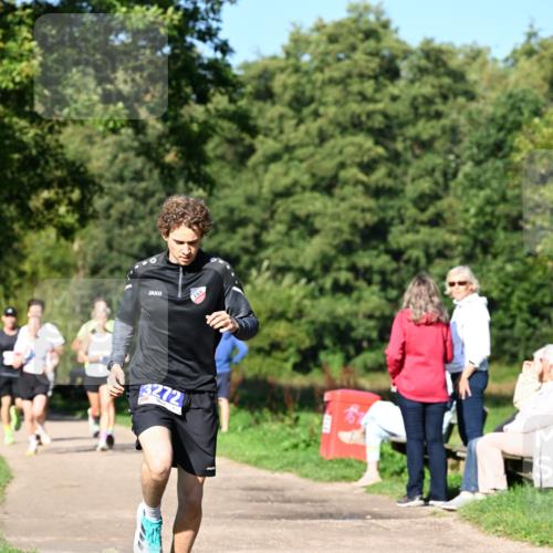 27.09.2026 - 35. Volkslauf durch das schöne Alstertal Dr. Thomas Lammeyer http://msf.ph/oto/10563977 27.09.2026 10:33:54 Laufen 3272 meine-sportfotos.de